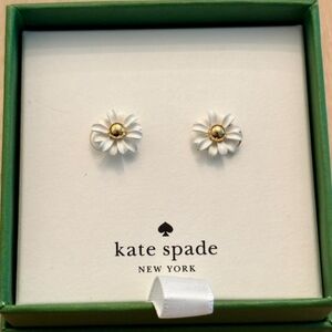 Kate Spade Dazzling daisy earrings
